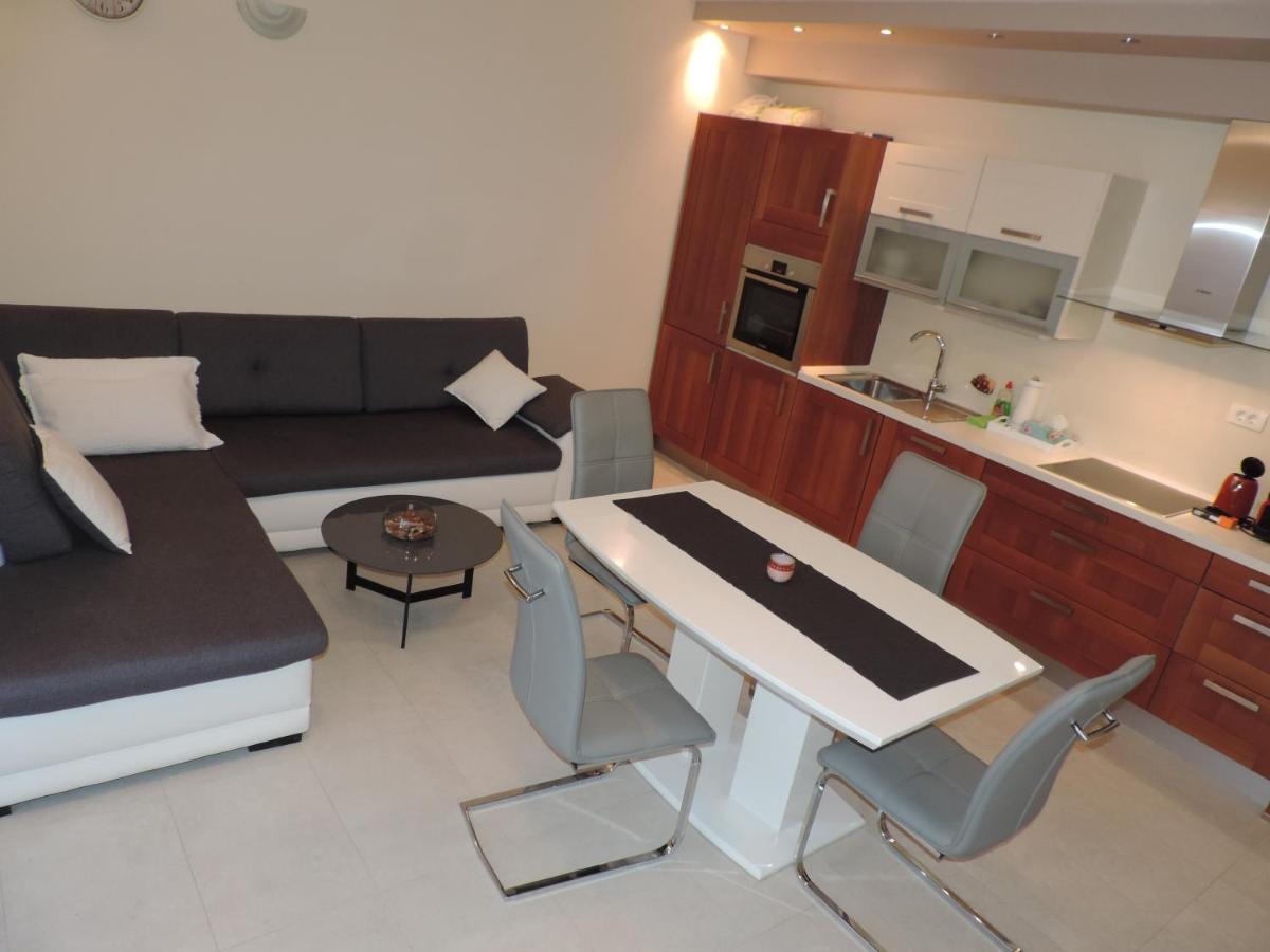 4Me Apartments Vranjic Extérieur photo